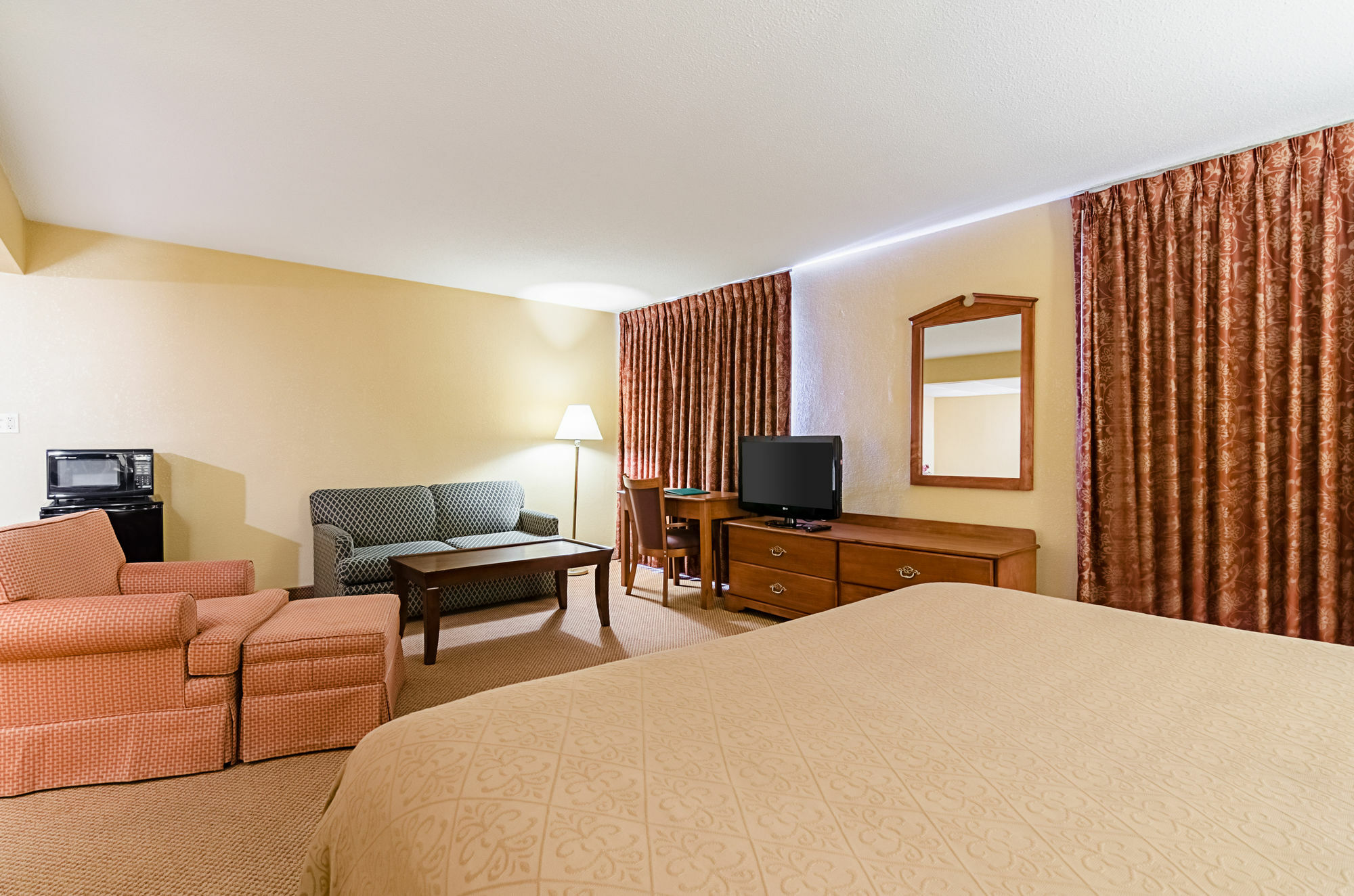 Super 8 By Wyndham Lawrence Ku Hotel Exterior photo